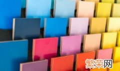 哪两种颜色混合成黑色 哪2种颜色混合成黑色